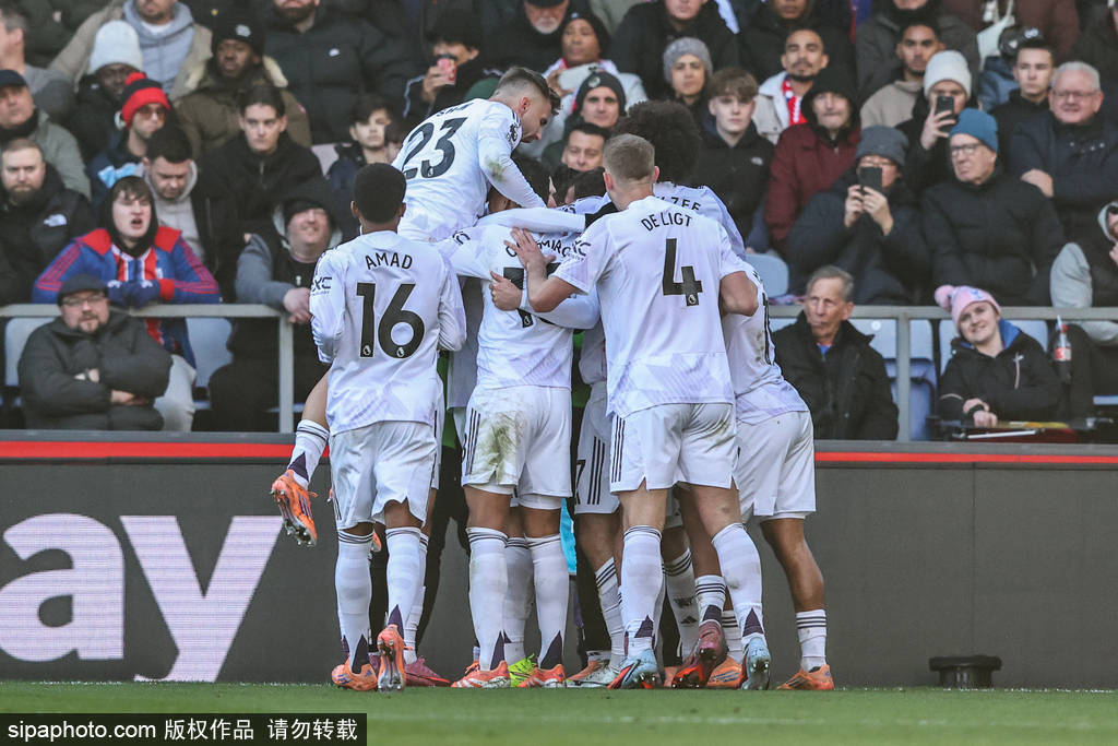 开云播报：曼联官方突发公告：主教练阿莫林正式离任